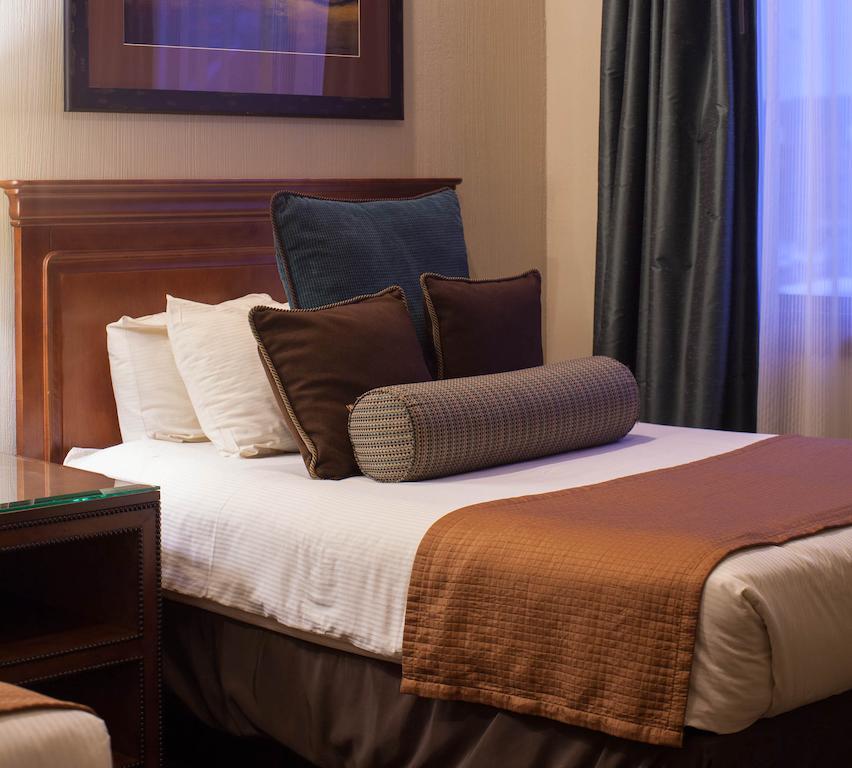 Club Wyndham Glacier Canyon Lake Delton Phòng bức ảnh